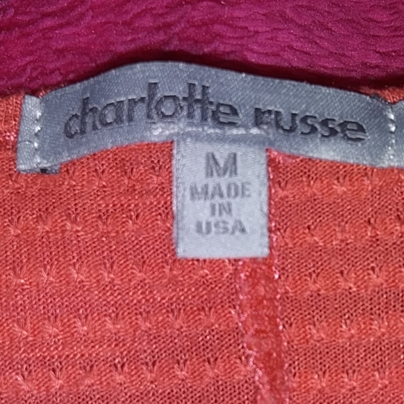 loose fitted crop top - Picture 2 of 3